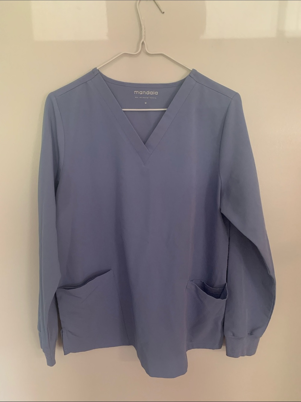 Women's V-Neck Scrub Top in Dusty Blue